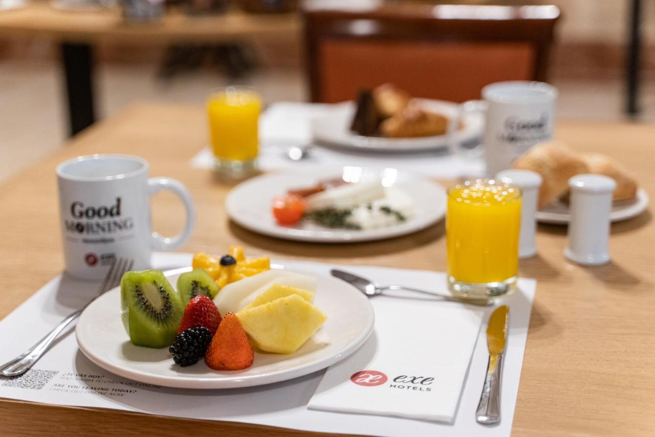 Exe Astur Plaza Hotel อัสตอร์กา ภายนอก รูปภาพ