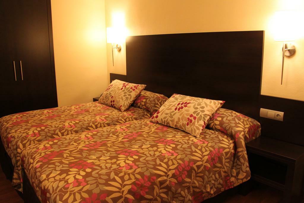 Exe Astur Plaza Hotel อัสตอร์กา ภายนอก รูปภาพ